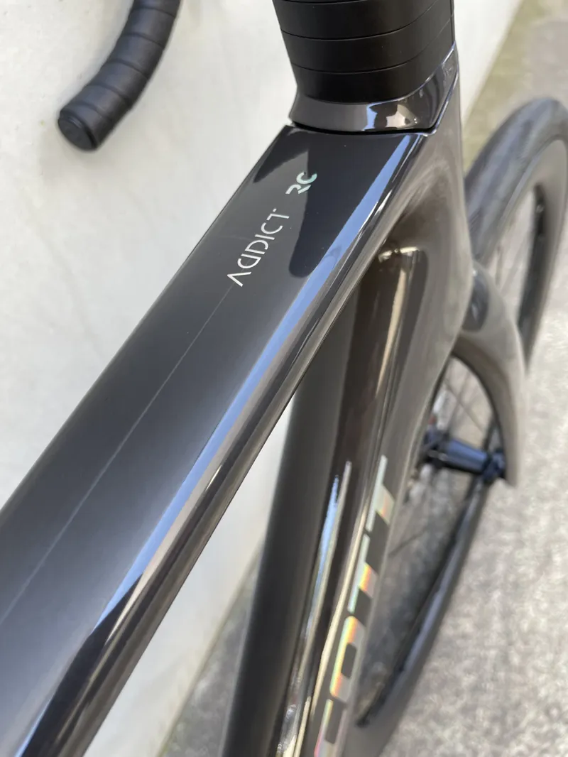 Bike Addict RC 30 custom black small-2