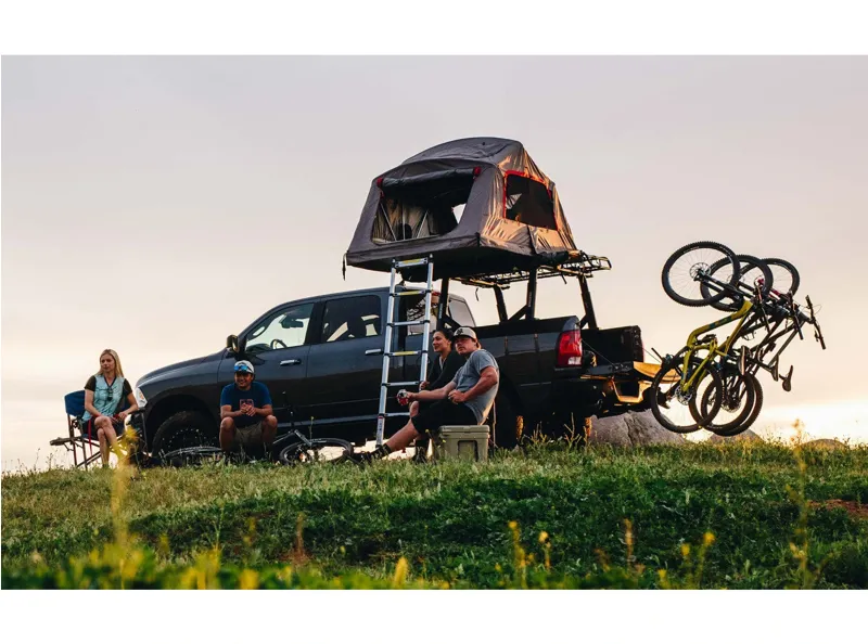 Yakima HangOver 4 Vertical 4 Bike Hitch Carrier 50mm-12